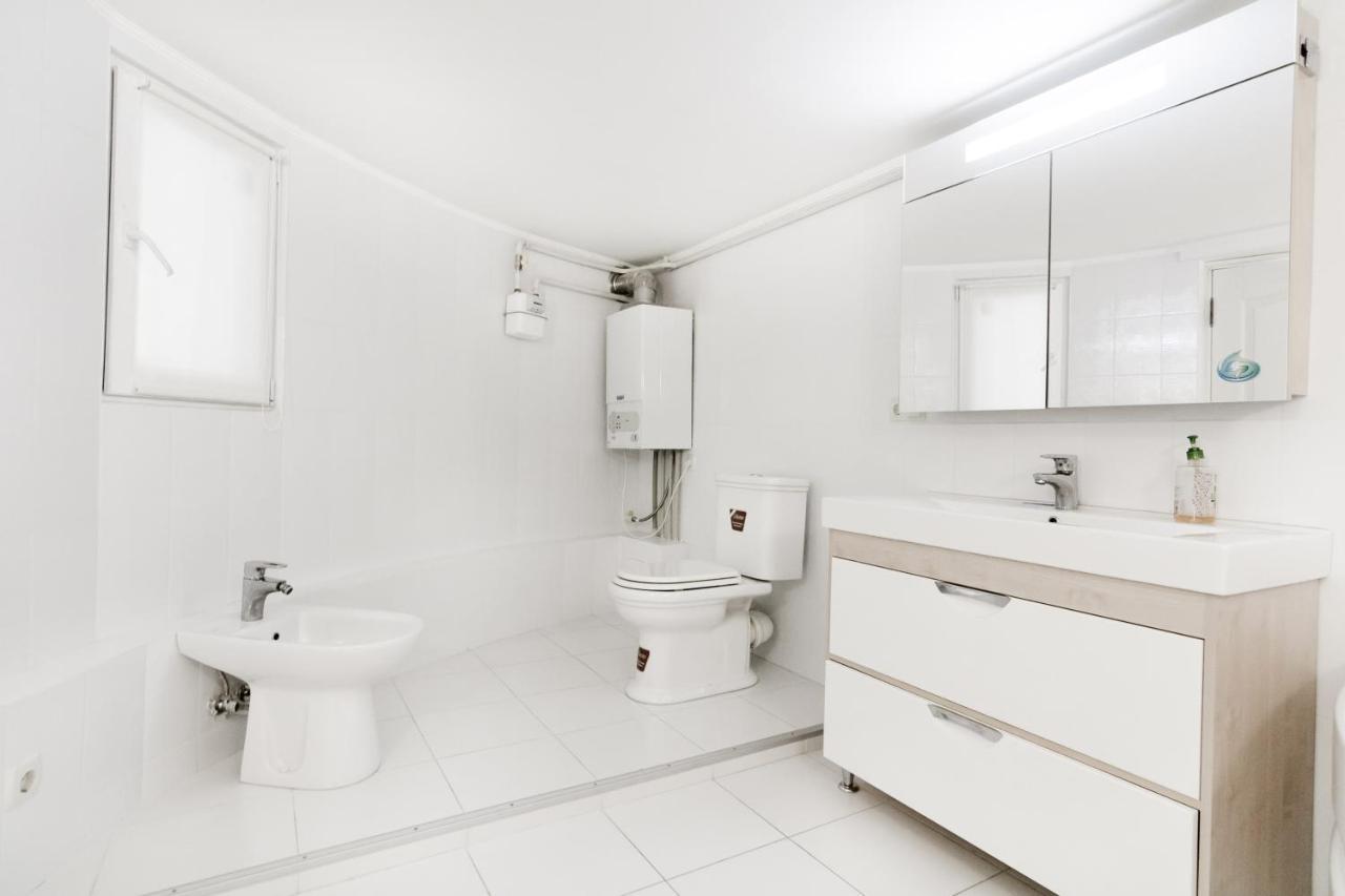 18 Deribasivska Street Jacuzzi Apartment Одесса Экстерьер фото